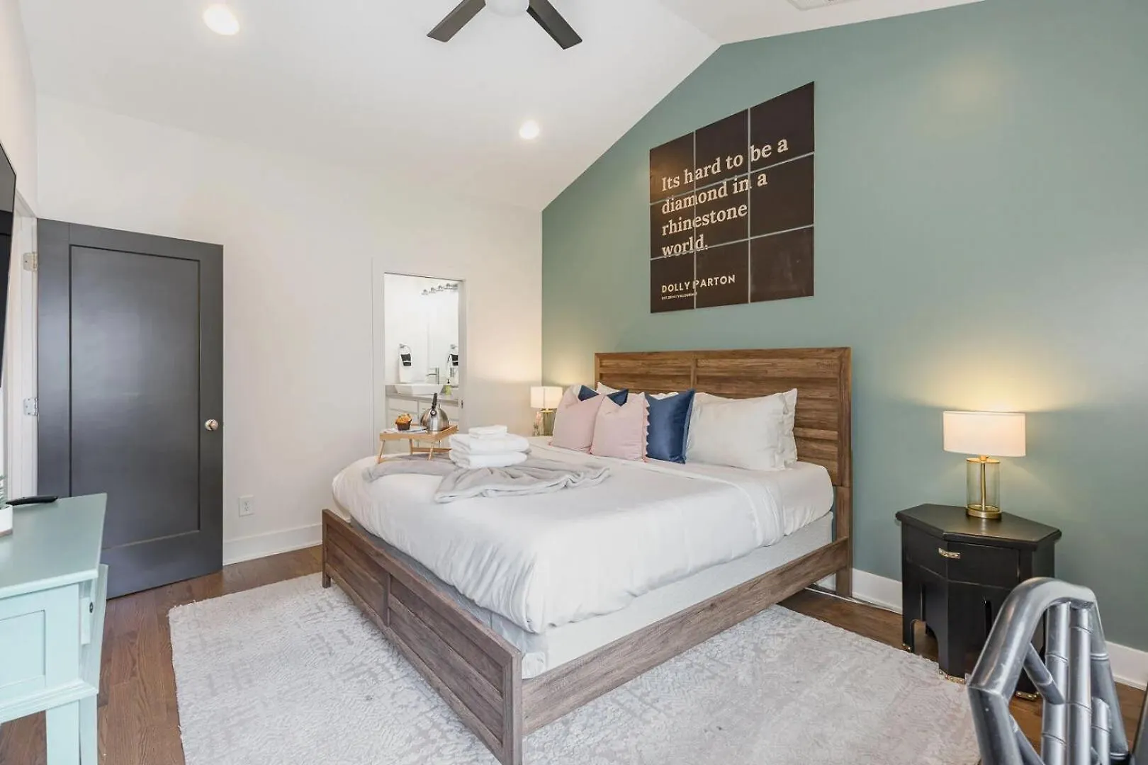 Holiday home Elegant Elliott-2 Units-Hot Tub-Mins To 12 South Villa Nashville