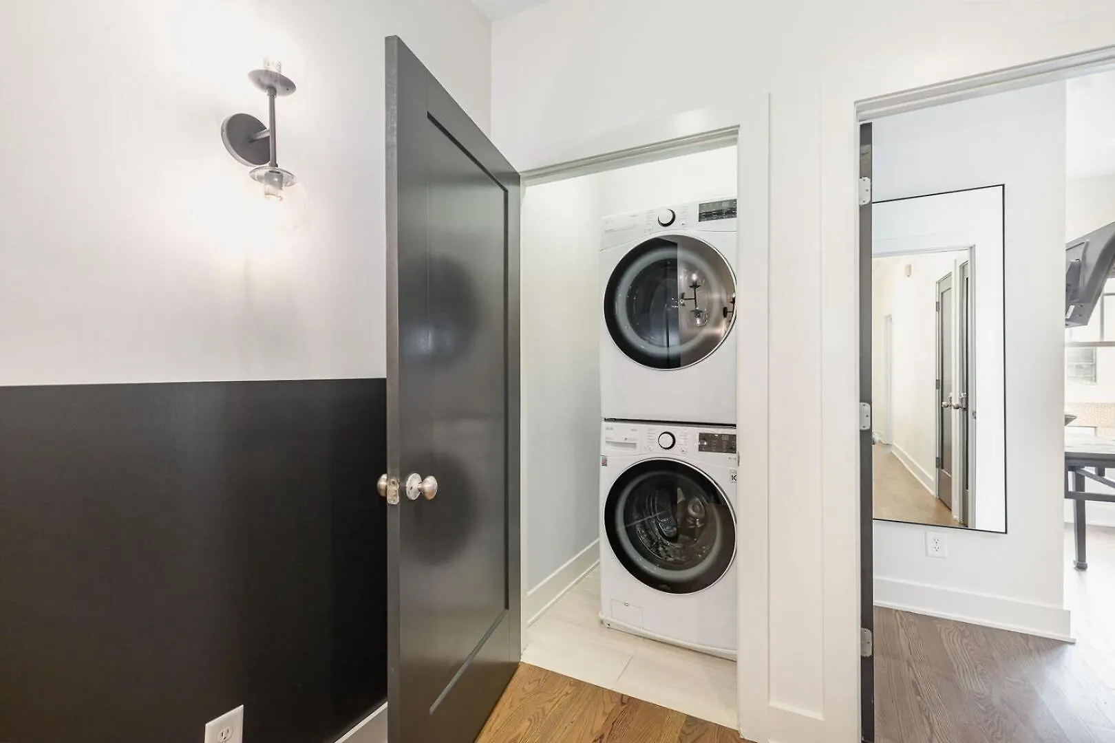 Elegant Elliott-2 Units-Hot Tub-Mins To 12 South Villa Nashville
