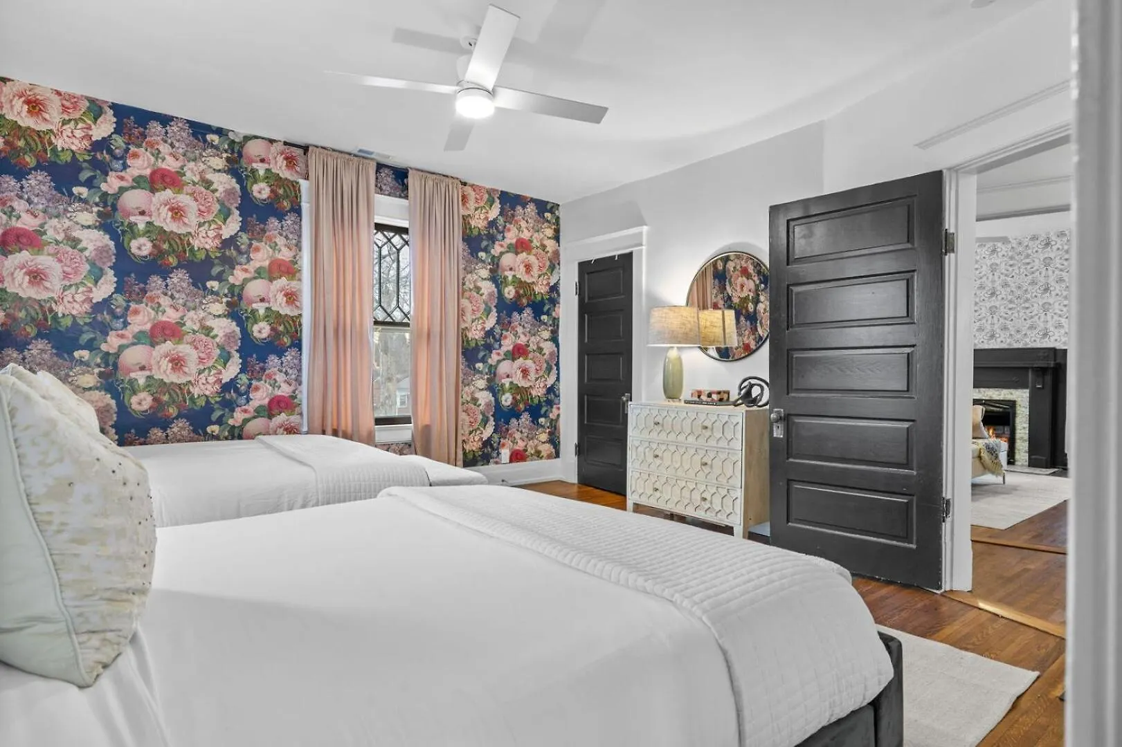 Holiday home Elegant Elliott-2 Units-Hot Tub-Mins To 12 South Villa Nashville